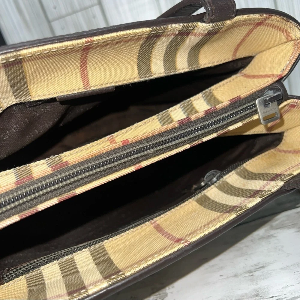 Burberry Vintage Nova Check Tote Bag Brown Leather Trim Plaid Shoulder Handbag